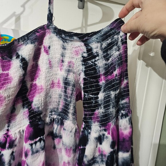 Torrid Tye Dye Cold Shoulder Top - Picture 4 of 13